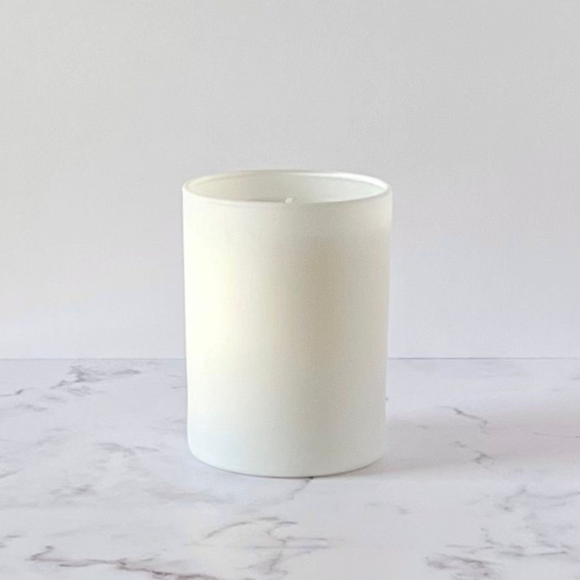 Private Label Candles by Velavida Candles 13.5 Oz White Matte Candle